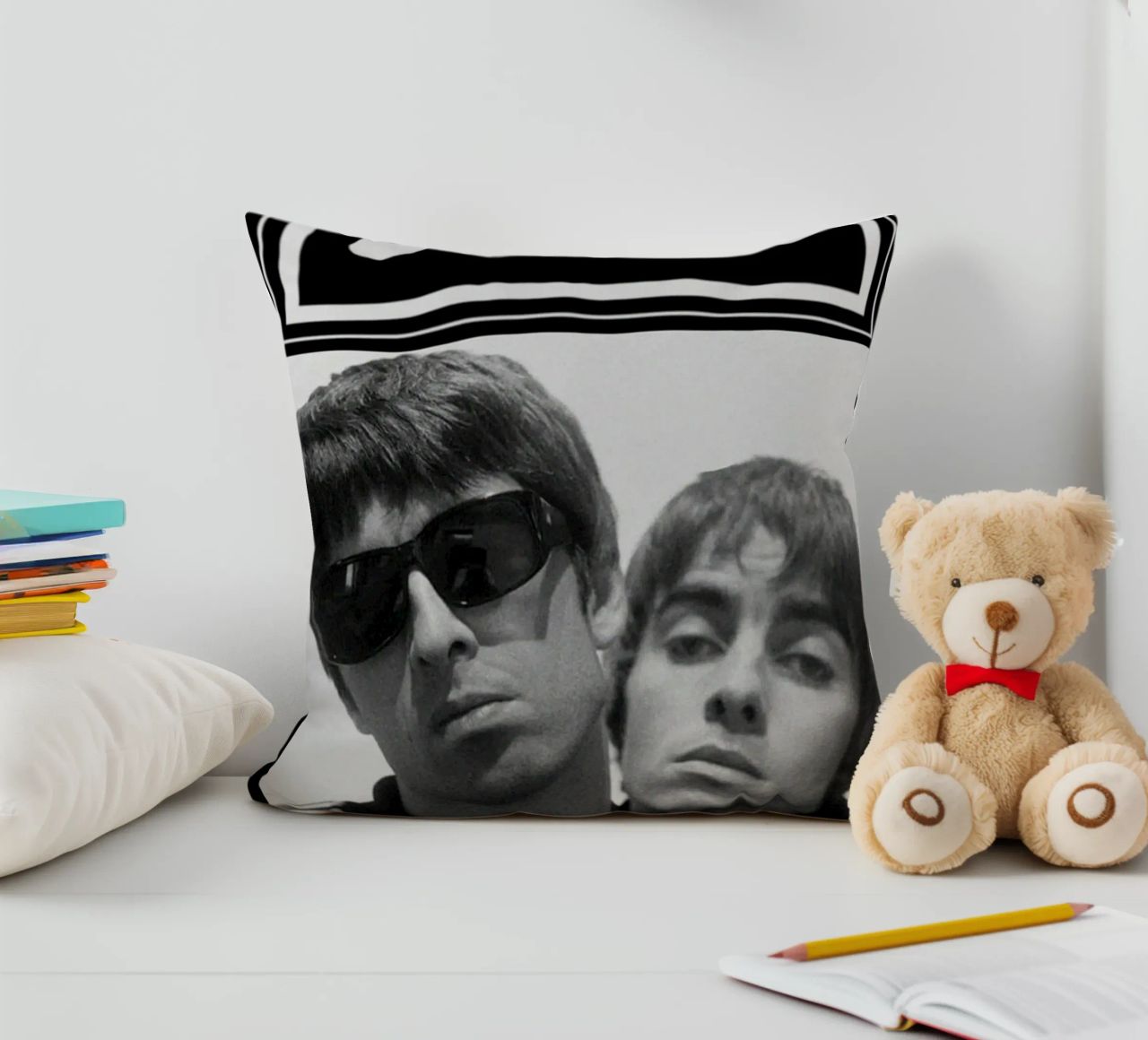 Roll With It dal vivo cuscino da volth