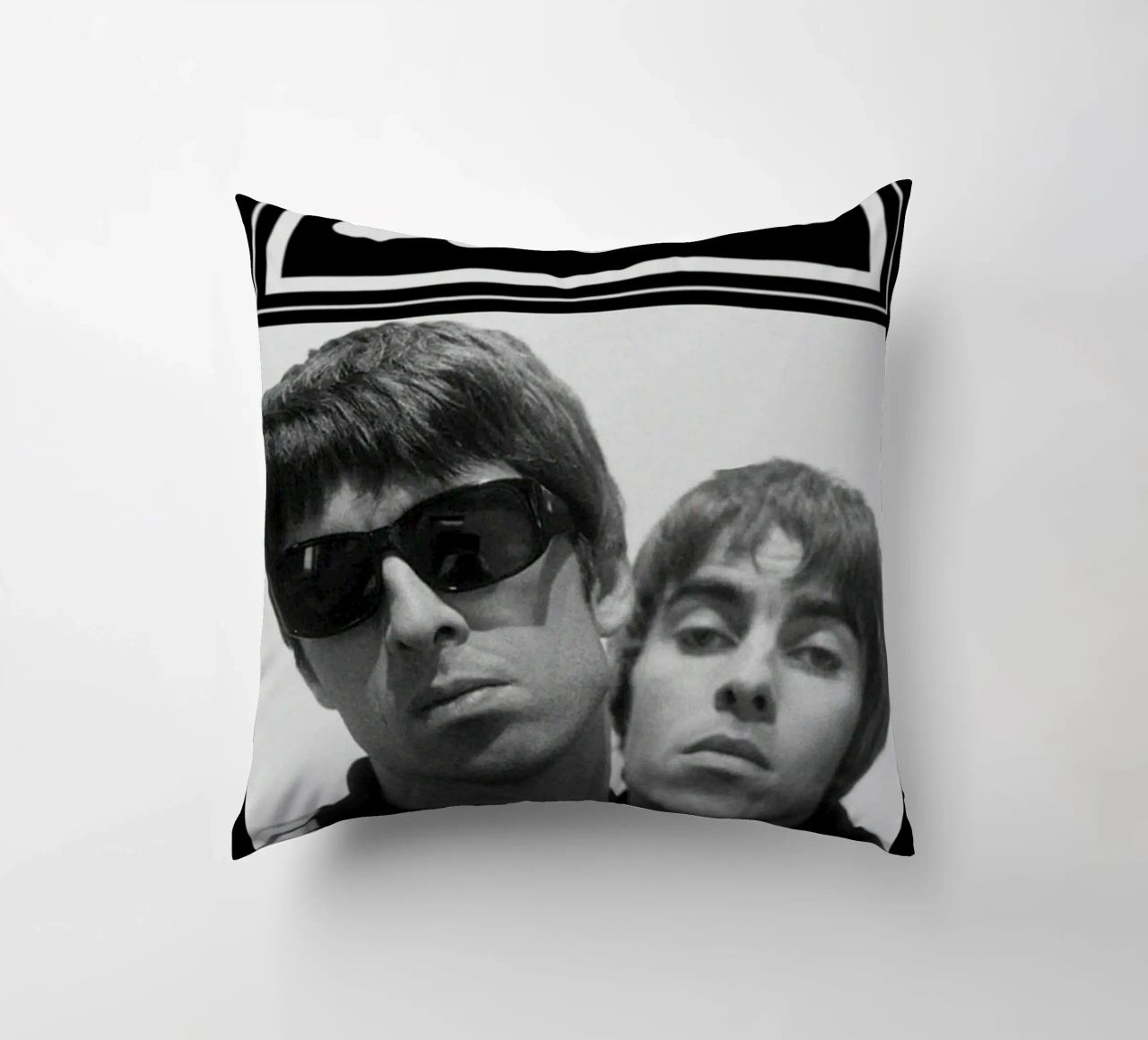 Roll With It dal vivo cuscino da volth