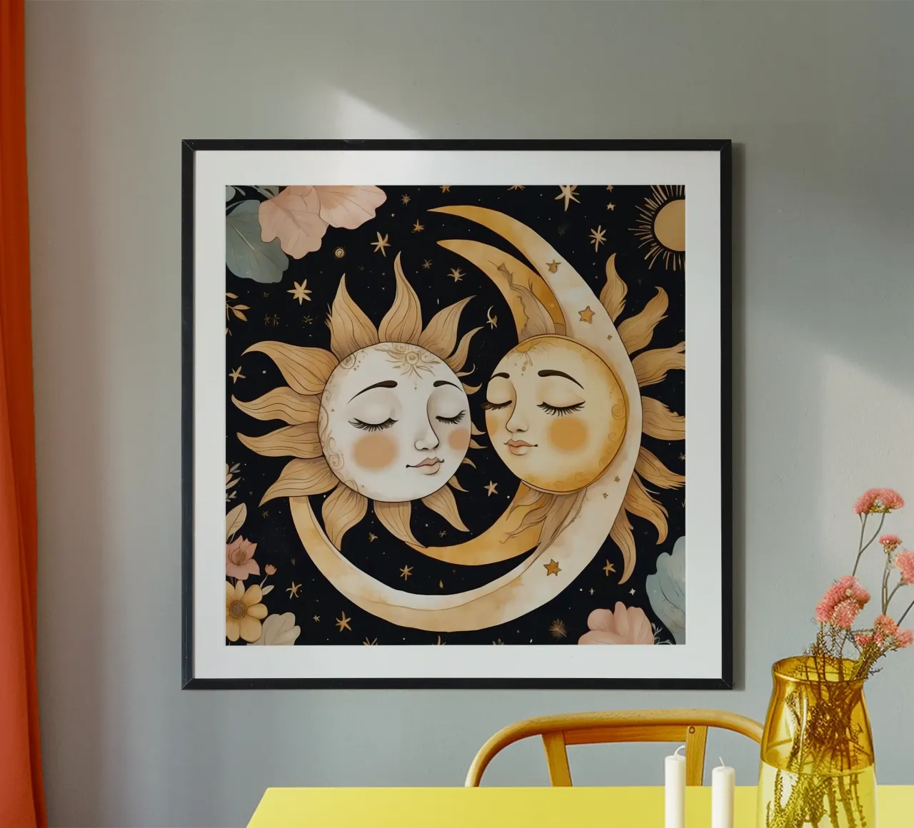 I volti celesti del sole e della luna si intrecciano in una notte floreale poster con telaio in legno da DesignDoodle