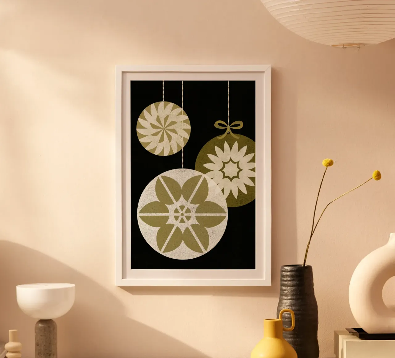 White Baubles poster con telaio in plastica da Catherine Aguilar