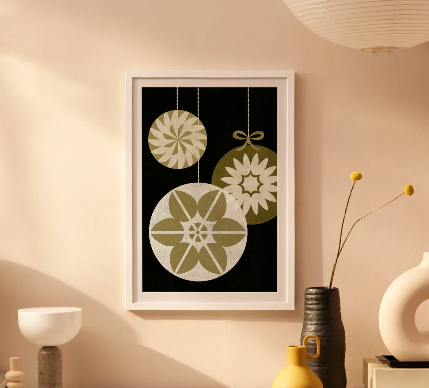 White Baubles poster da Catherine Aguilar