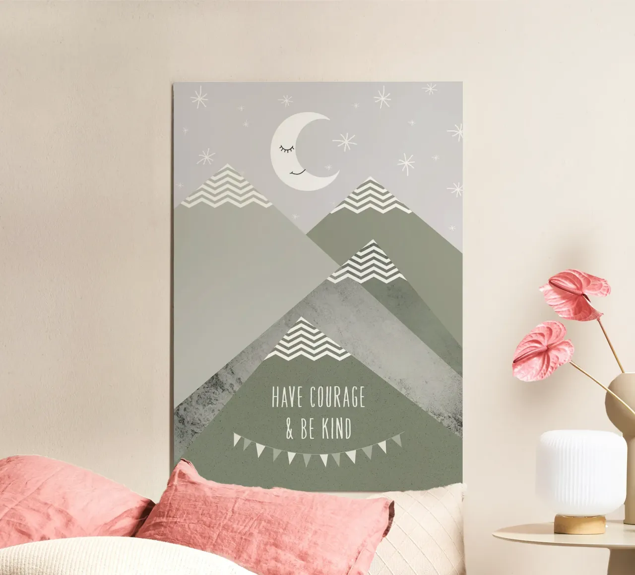 Abbiate coraggio e siate gentili poster con telaio in plastica da Brandi N Huskey