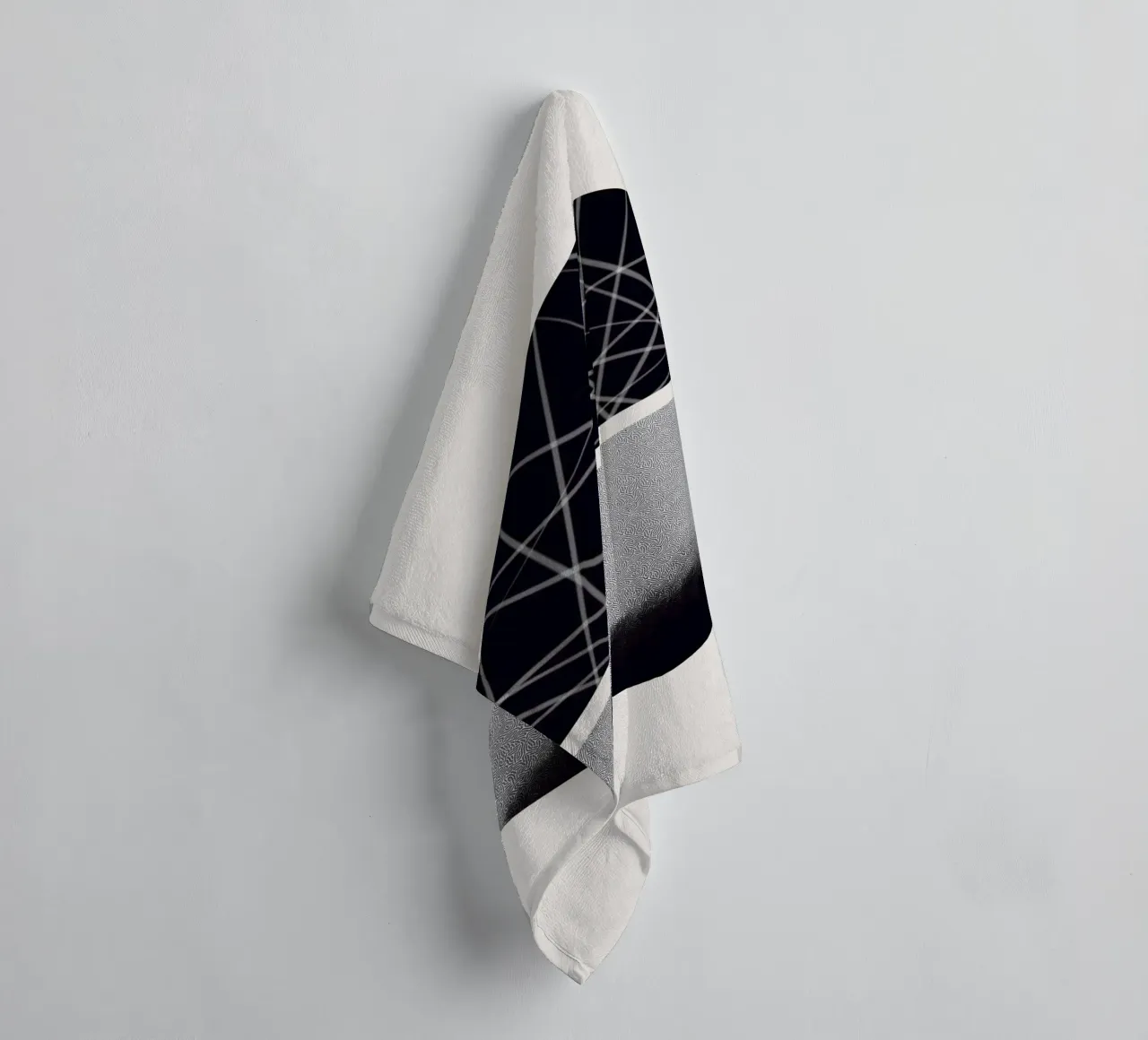 Luxe blauw en grijs nordic art 05 badhanddoek van Little Dean