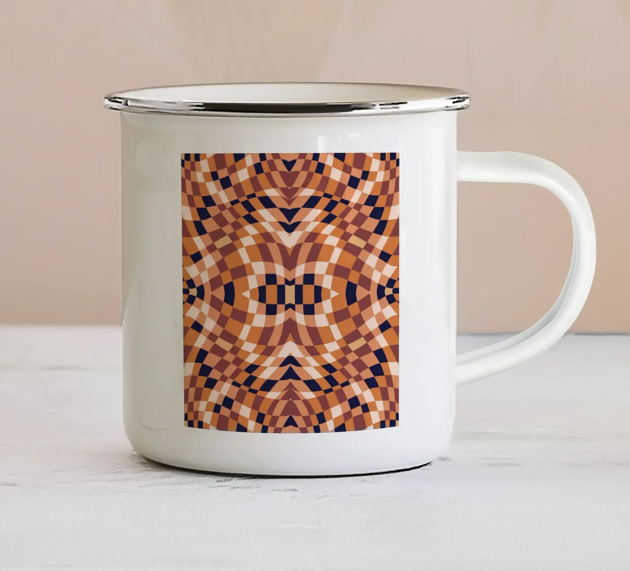 Symmetrische aardetint-checker emaille mok van Little Dean