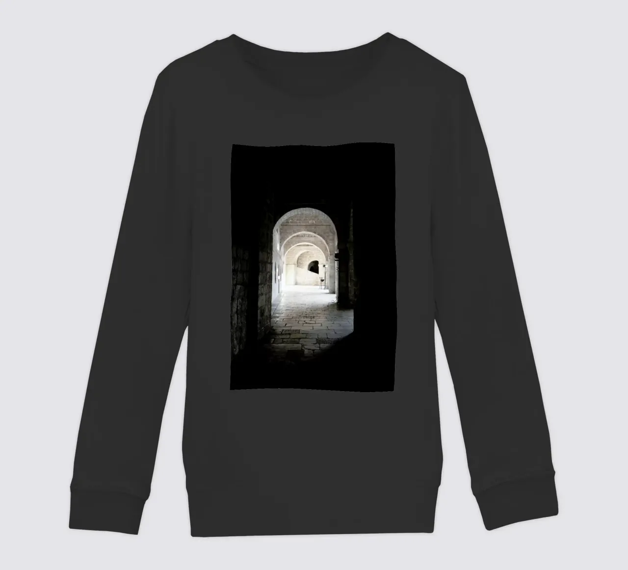 The Whisper Of Architecture And Centuries felpa bambino da Studio Nahili