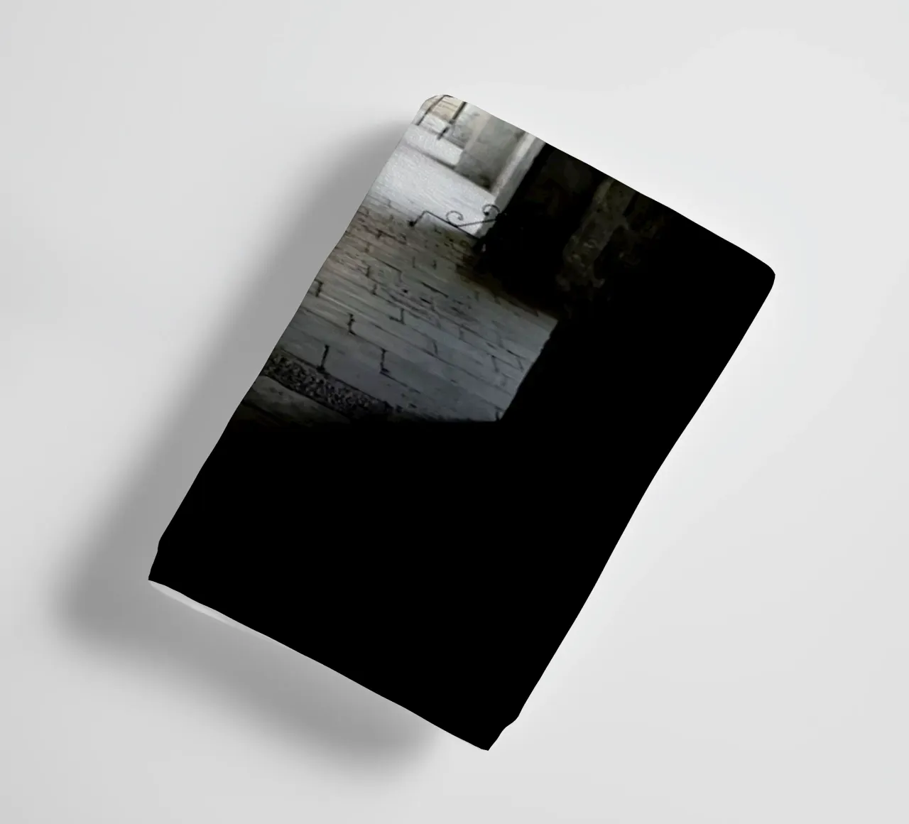The Whisper Of Architecture And Centuries Handtuch von Studio Nahili