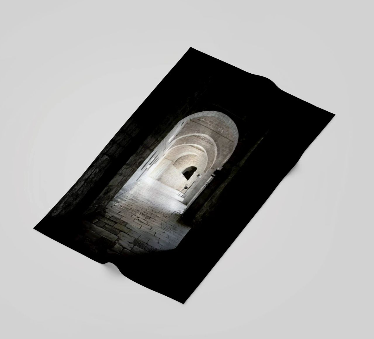 The Whisper Of Architecture And Centuries telo mare da Studio Nahili