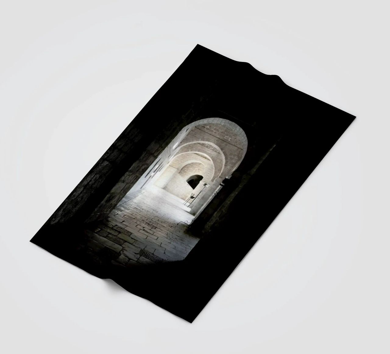 The Whisper Of Architecture And Centuries coperta in pile da Studio Nahili