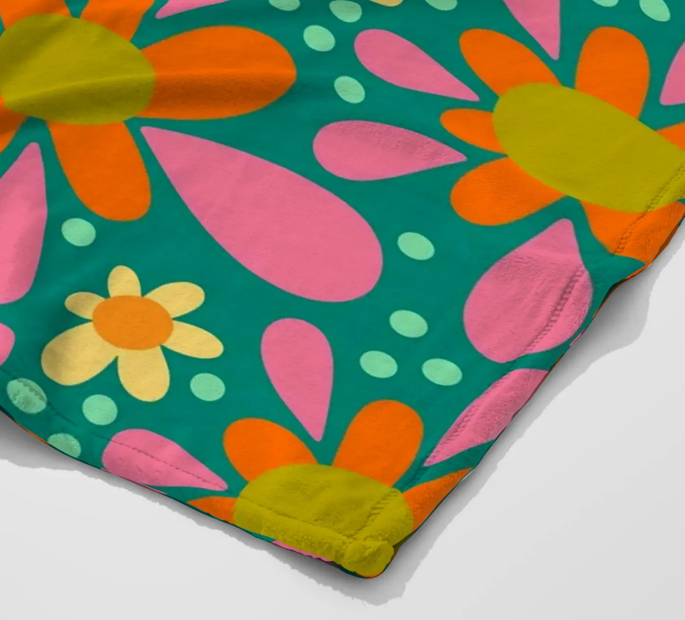froolich fleece blanket by fummelhummel