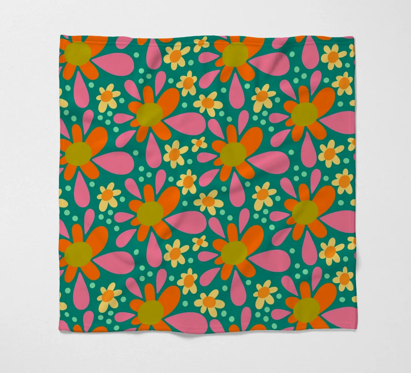froolich fleece blanket by fummelhummel