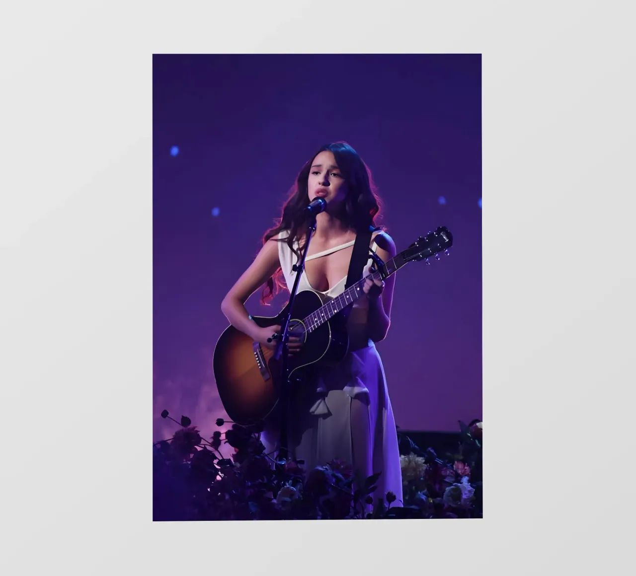 "Olivia Rodrigo telo in pvc da Low poly art