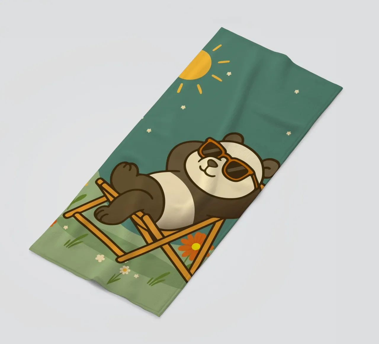 Un panda rilassato, sdraiato su una sedia a sdraio, con indosso un fresco sole telo mare da namosh