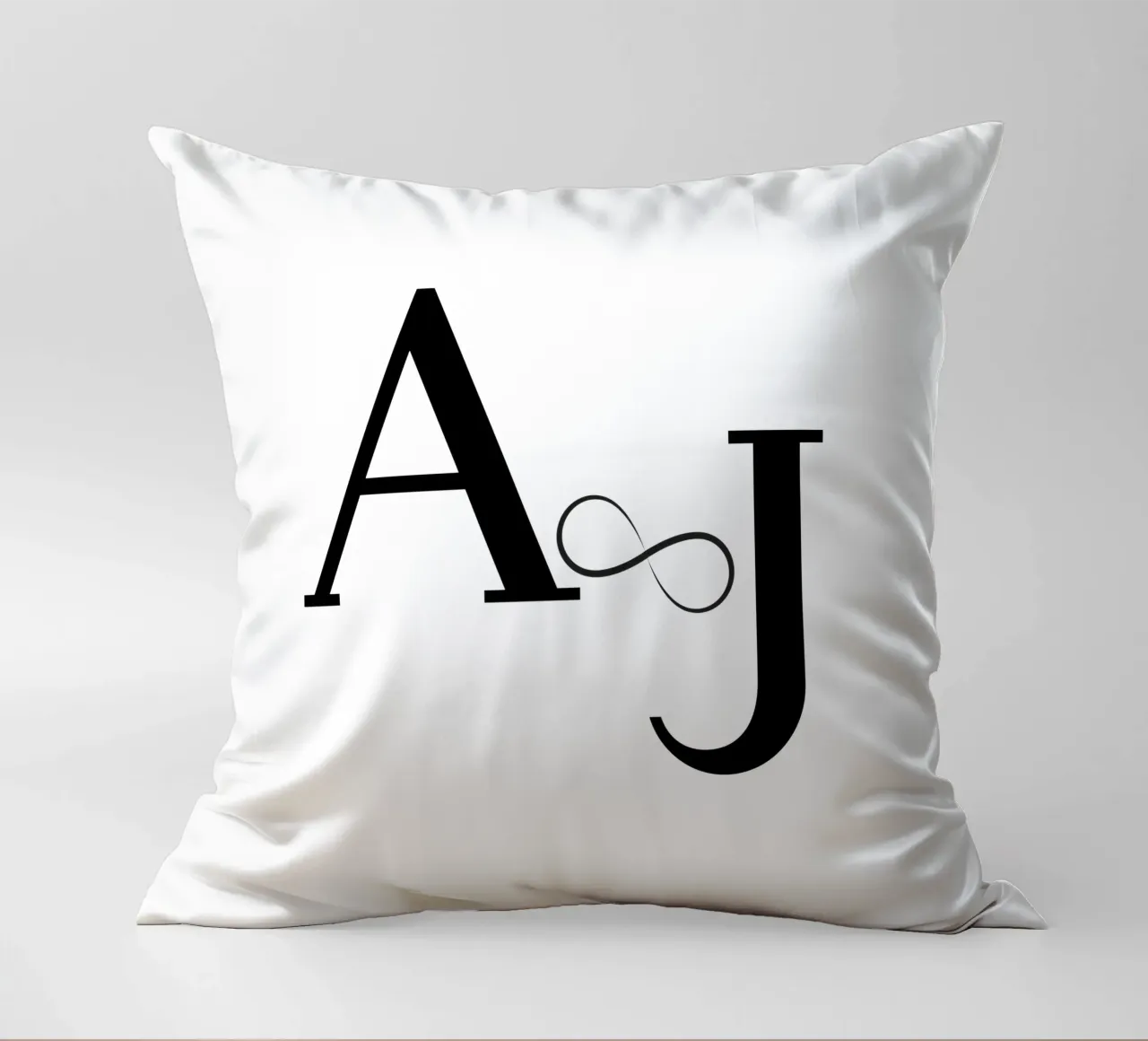 A ∞ J - Amore personalizzato come collezione di design cuscino da StrindesignStudio