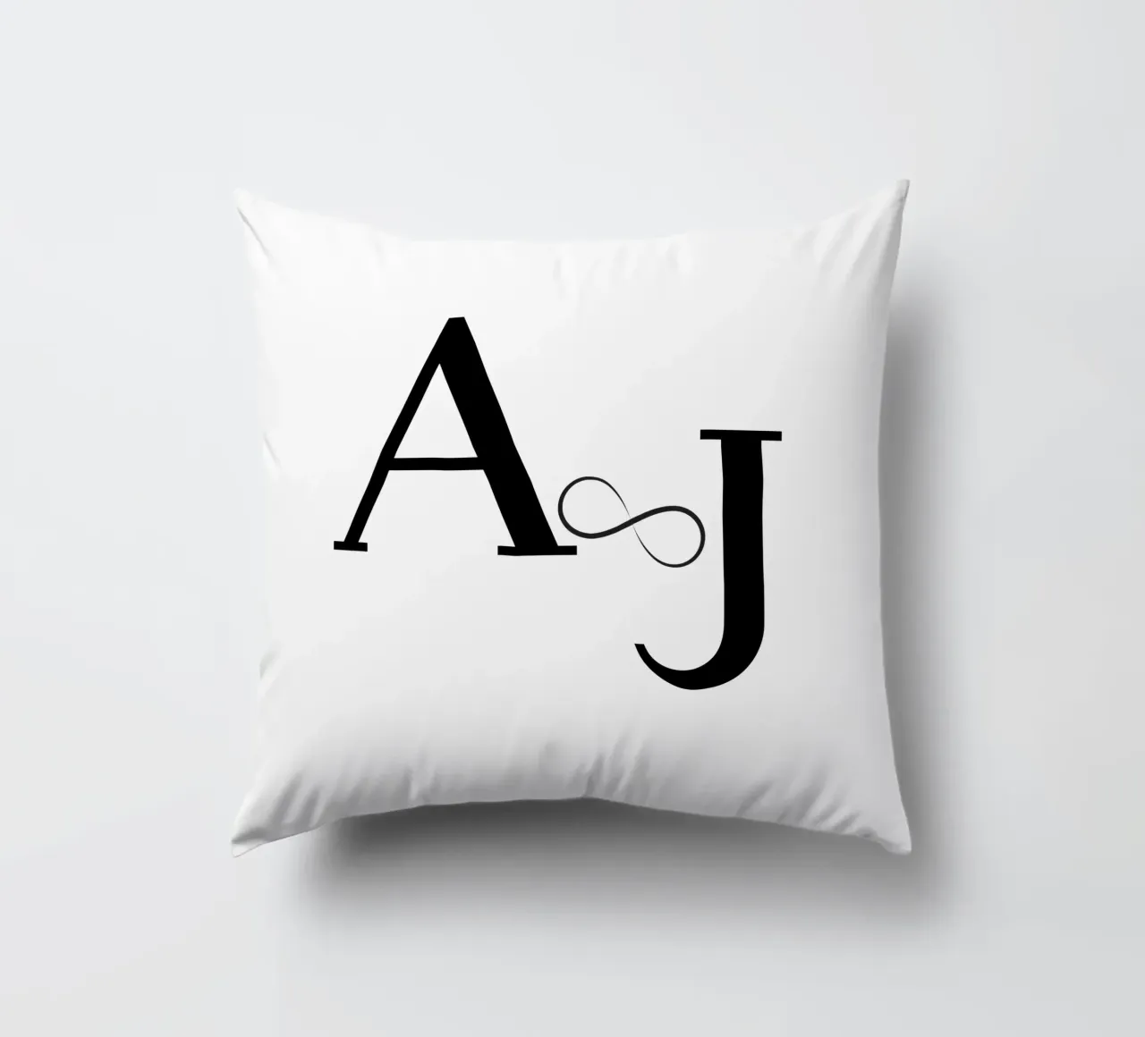 A ∞ J - Amore personalizzato come collezione di design cuscino da StrindesignStudio
