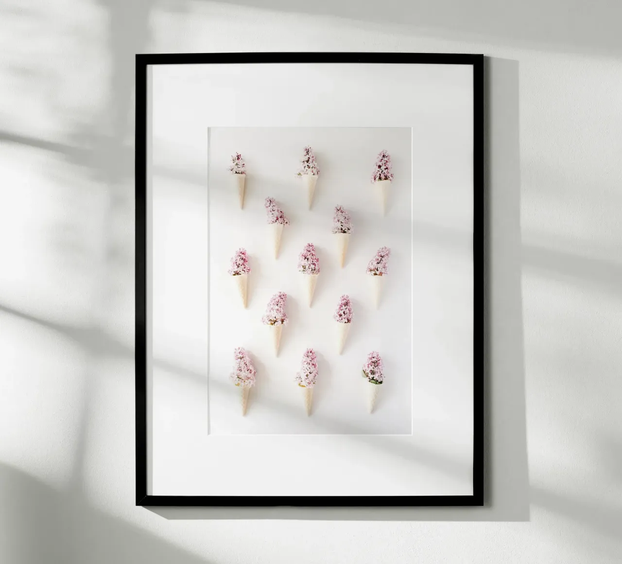 Blush poster con telaio in plastica da PhotoVibe Decor