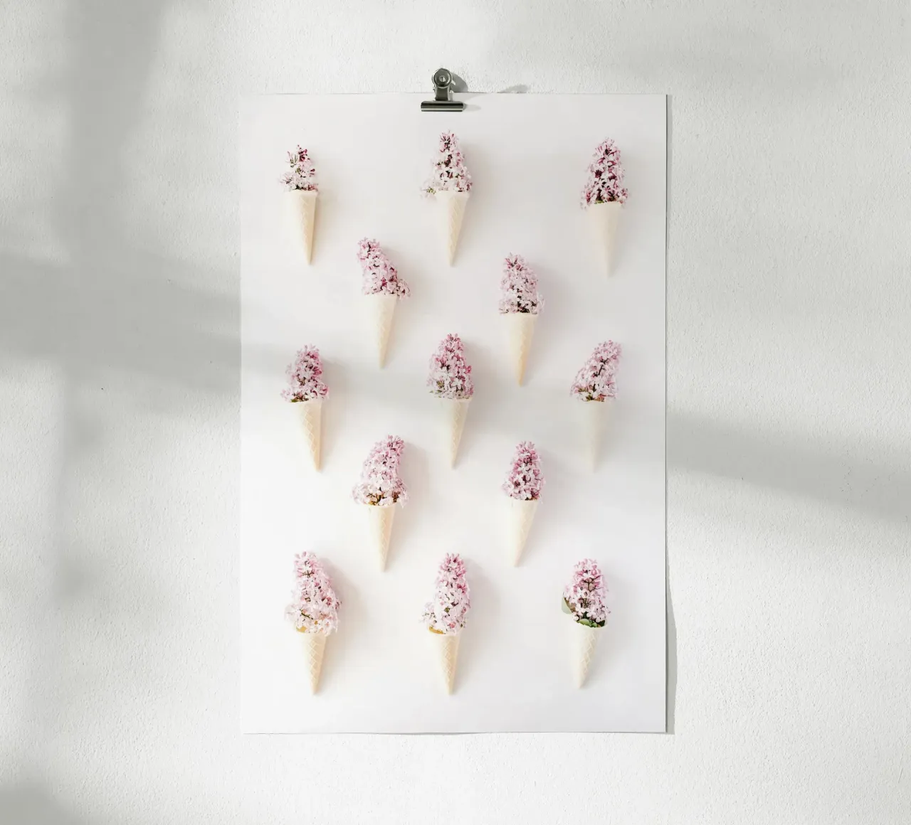 Blush poster con telaio in plastica da PhotoVibe Decor