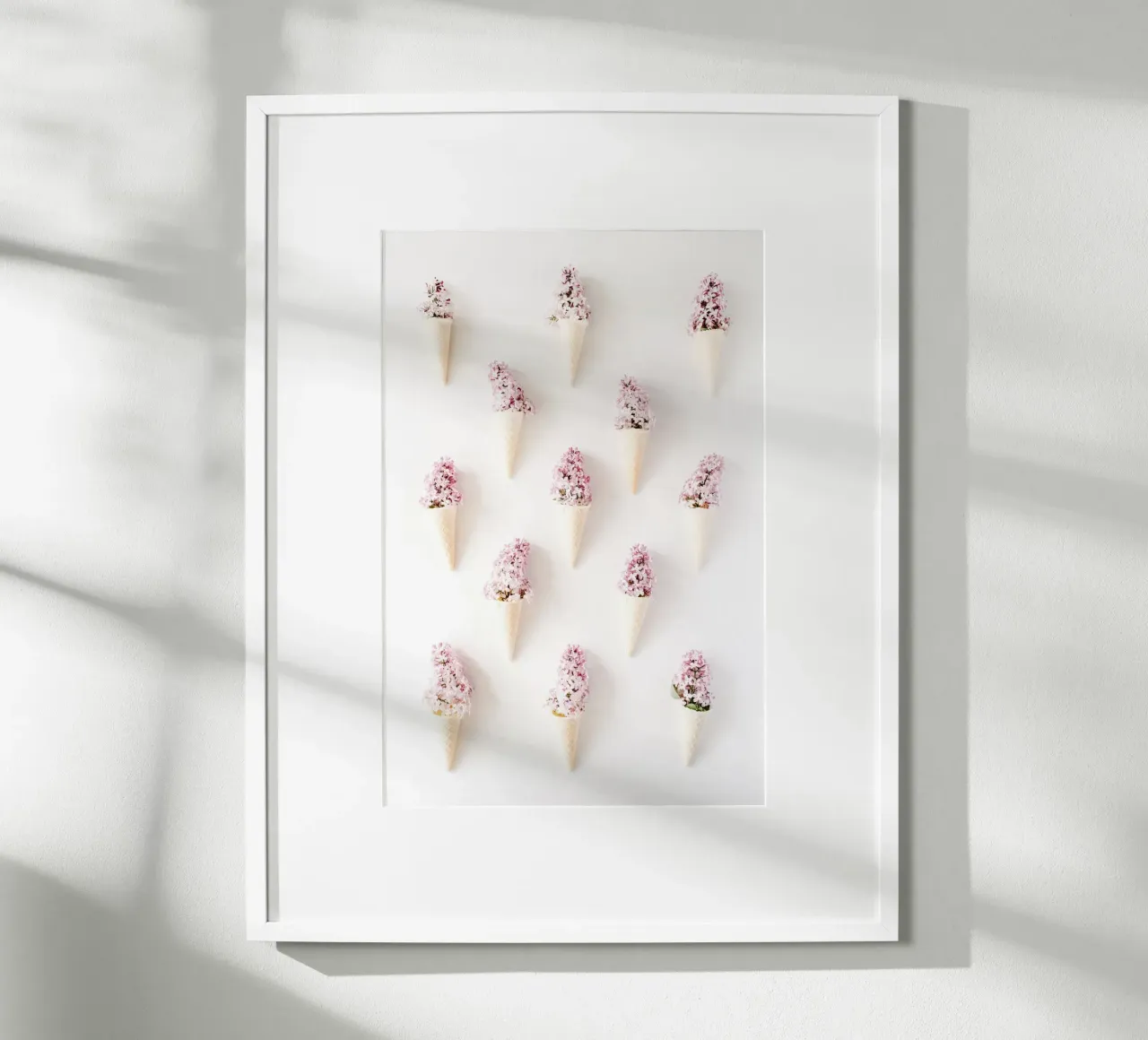 Blush poster con telaio in plastica da PhotoVibe Decor