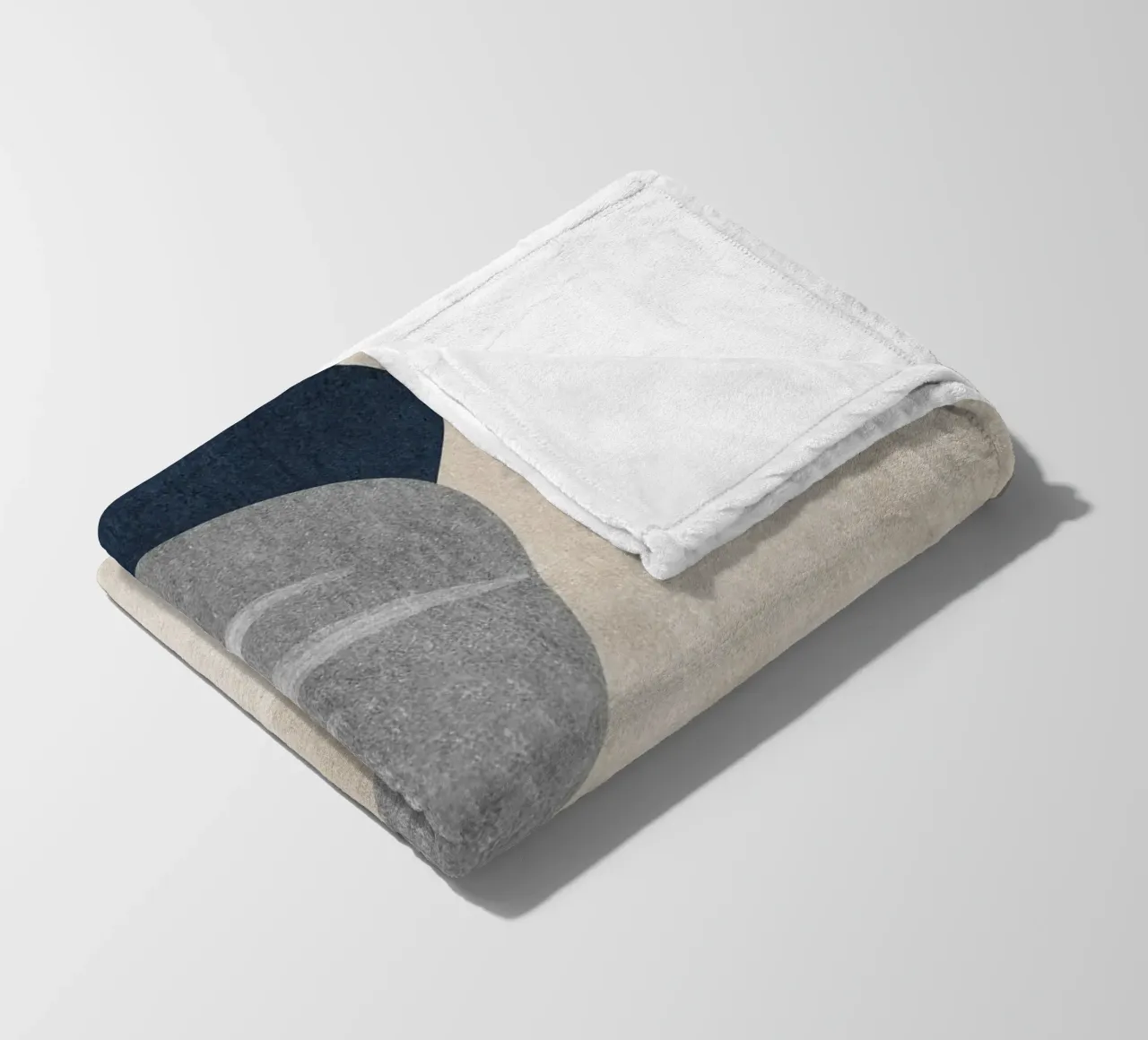 abstract shapes and sheet coperta in pile da vintageshop