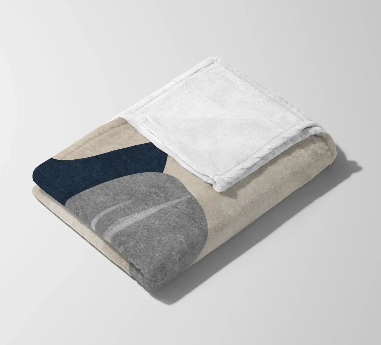 abstract shapes and sheet coperta in pile da vintageshop