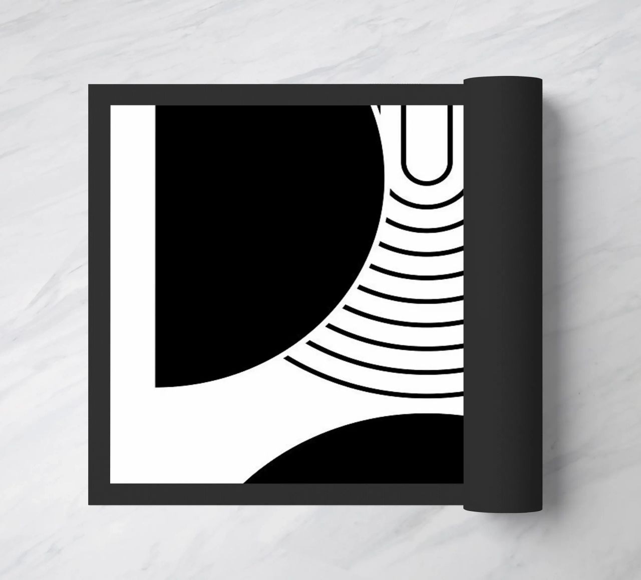 forme geometriche in bianco e nero zerbino da Bacsic Design