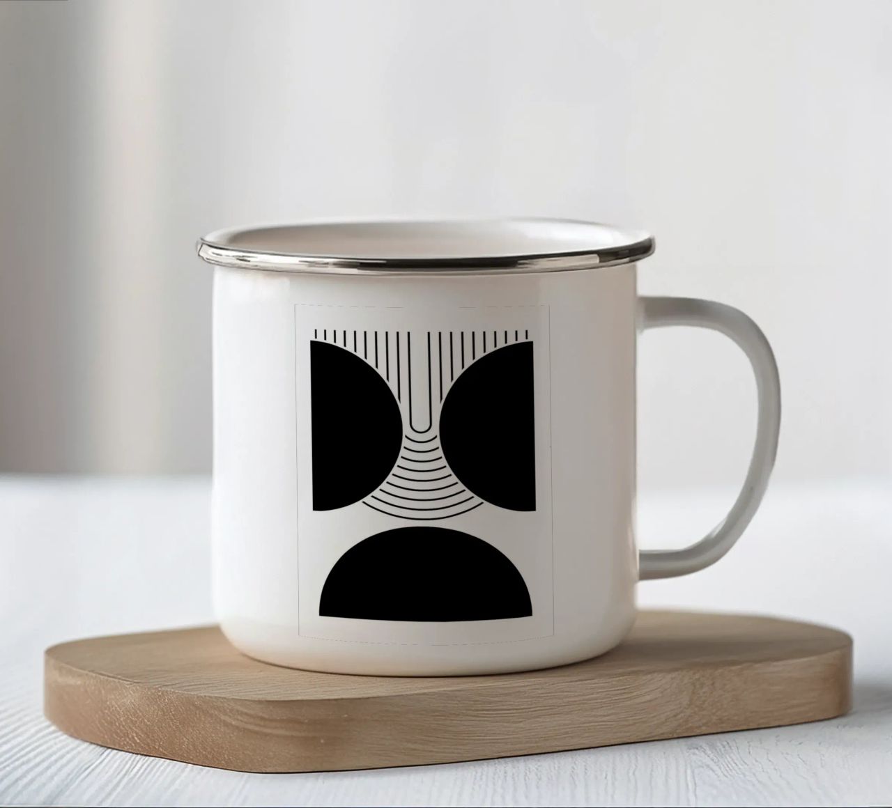 forme geometriche in bianco e nero tazza in smalto da Bacsic Design
