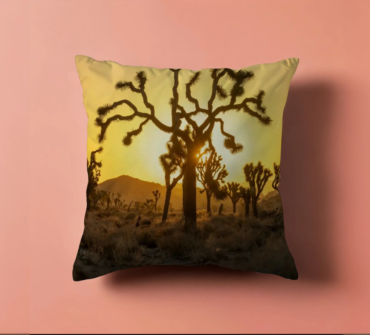 deserto di joshua tree cuscino da Earthly Visions