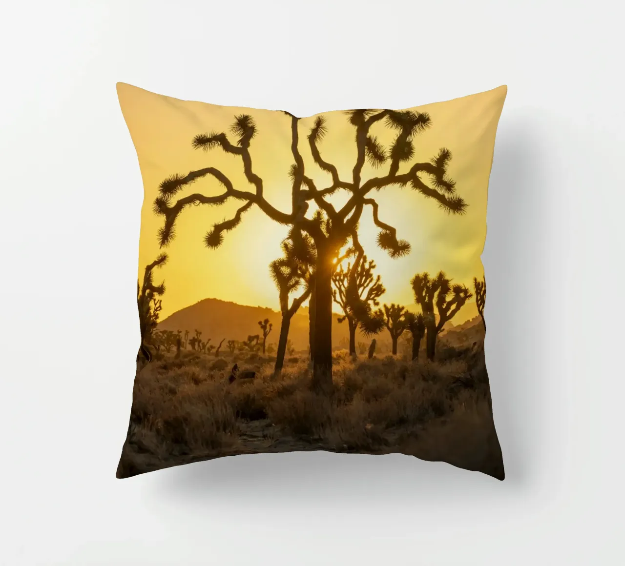 deserto di joshua tree cuscino da Earthly Visions