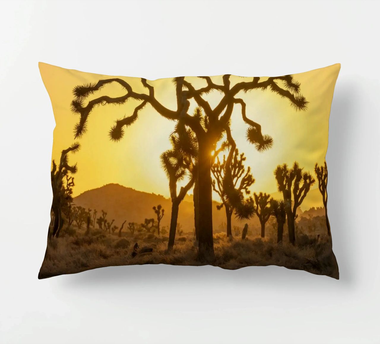 deserto di joshua tree cuscino da Earthly Visions