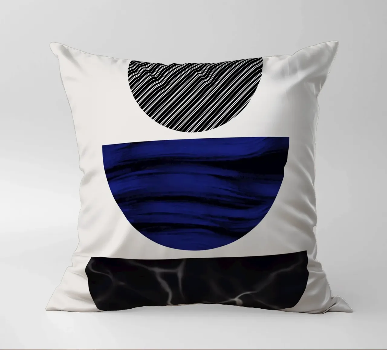 Luxe blauw en grijs nordic art 06 kussen van Little Dean