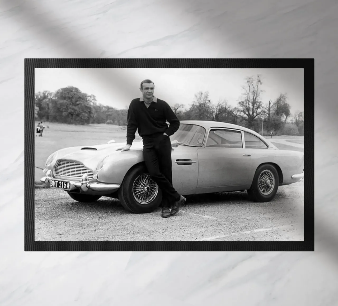 Il Sean con auto retrò zerbino da Martin studio