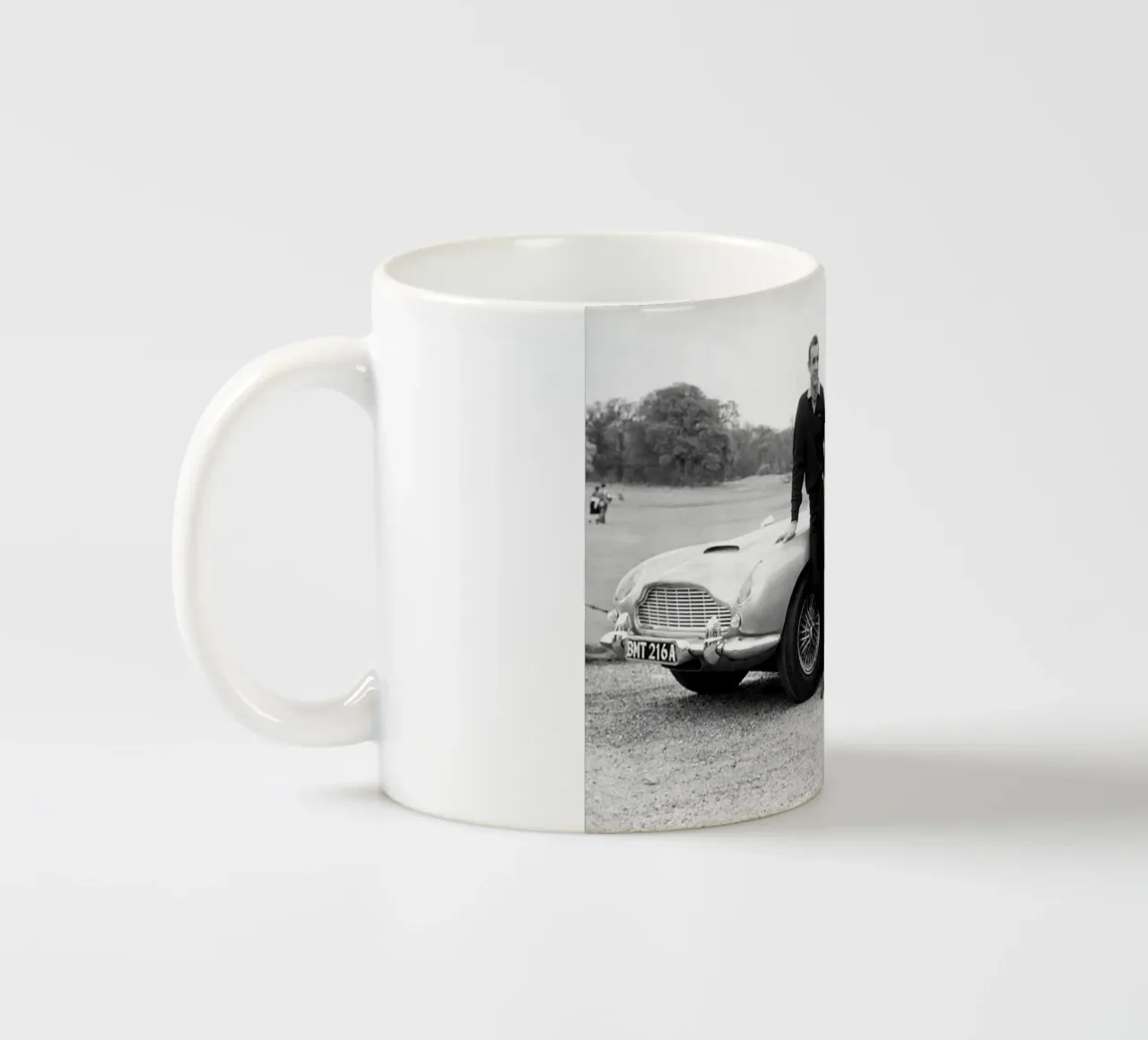 Il Sean con auto retrò tazza in ceramica da Martin studio