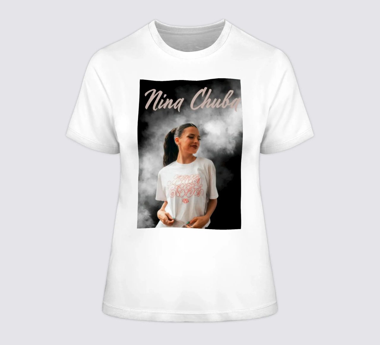 Nina Lächeln Frauen T-Shirt von NindaCreationsArt