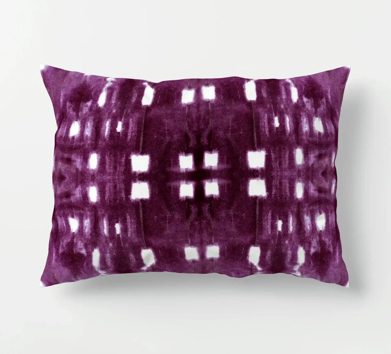 Borgogna Shibori City cuscino da Nina May Design Studio