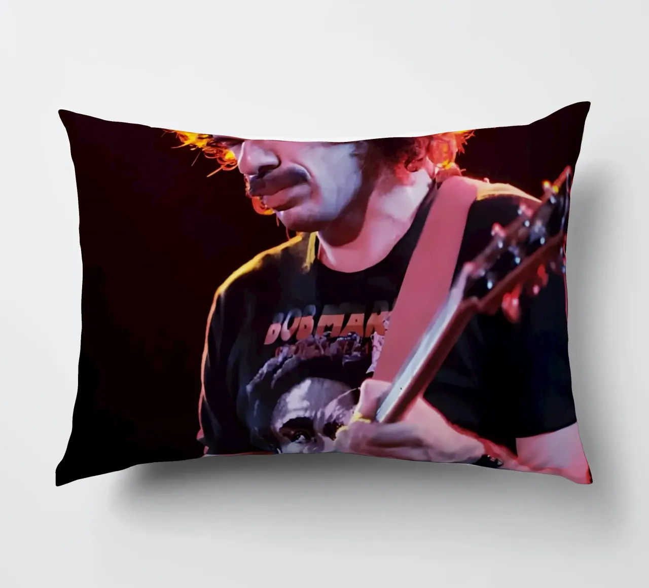 Carlos Santana cuscino da Low poly art