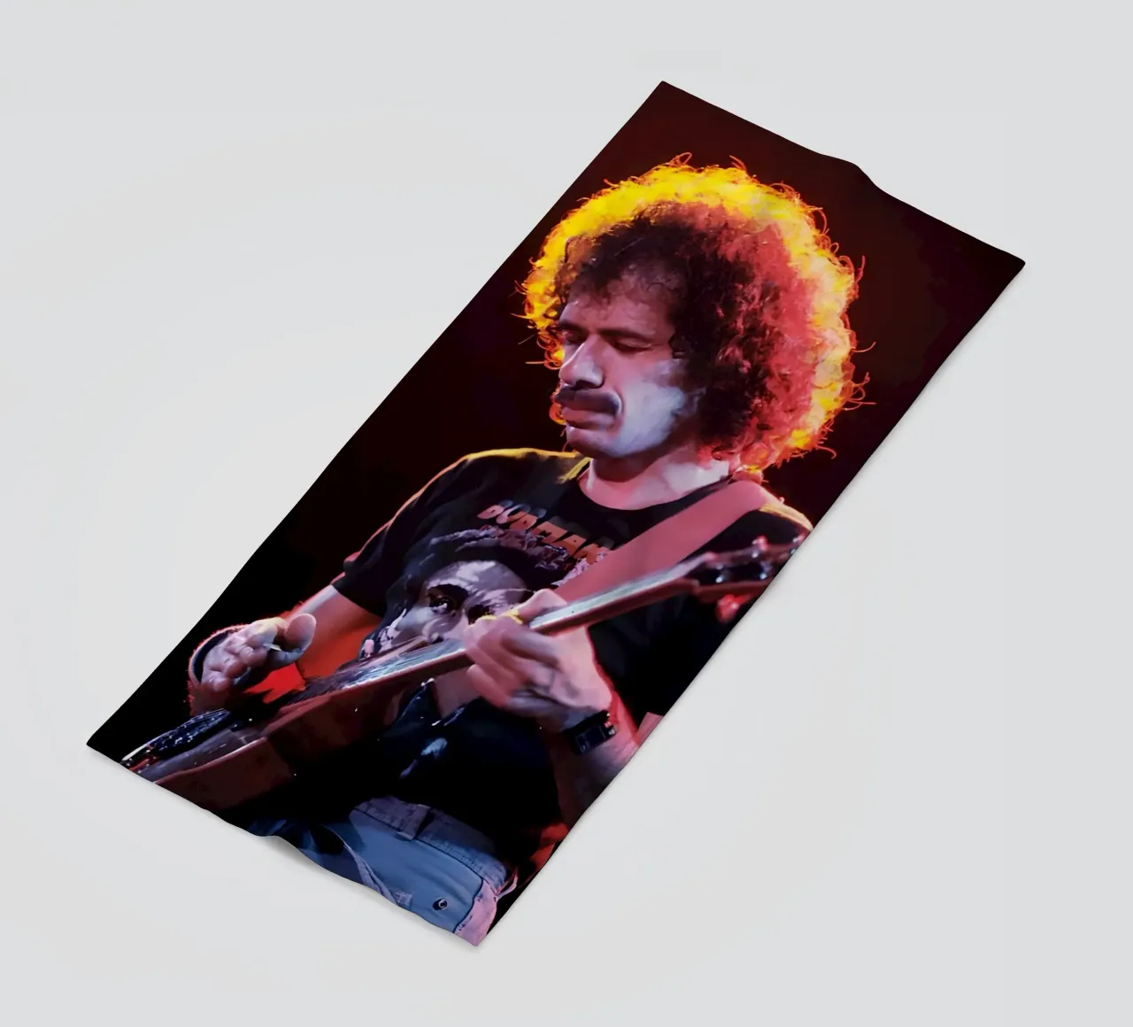 Carlos Santana telo mare da Low poly art