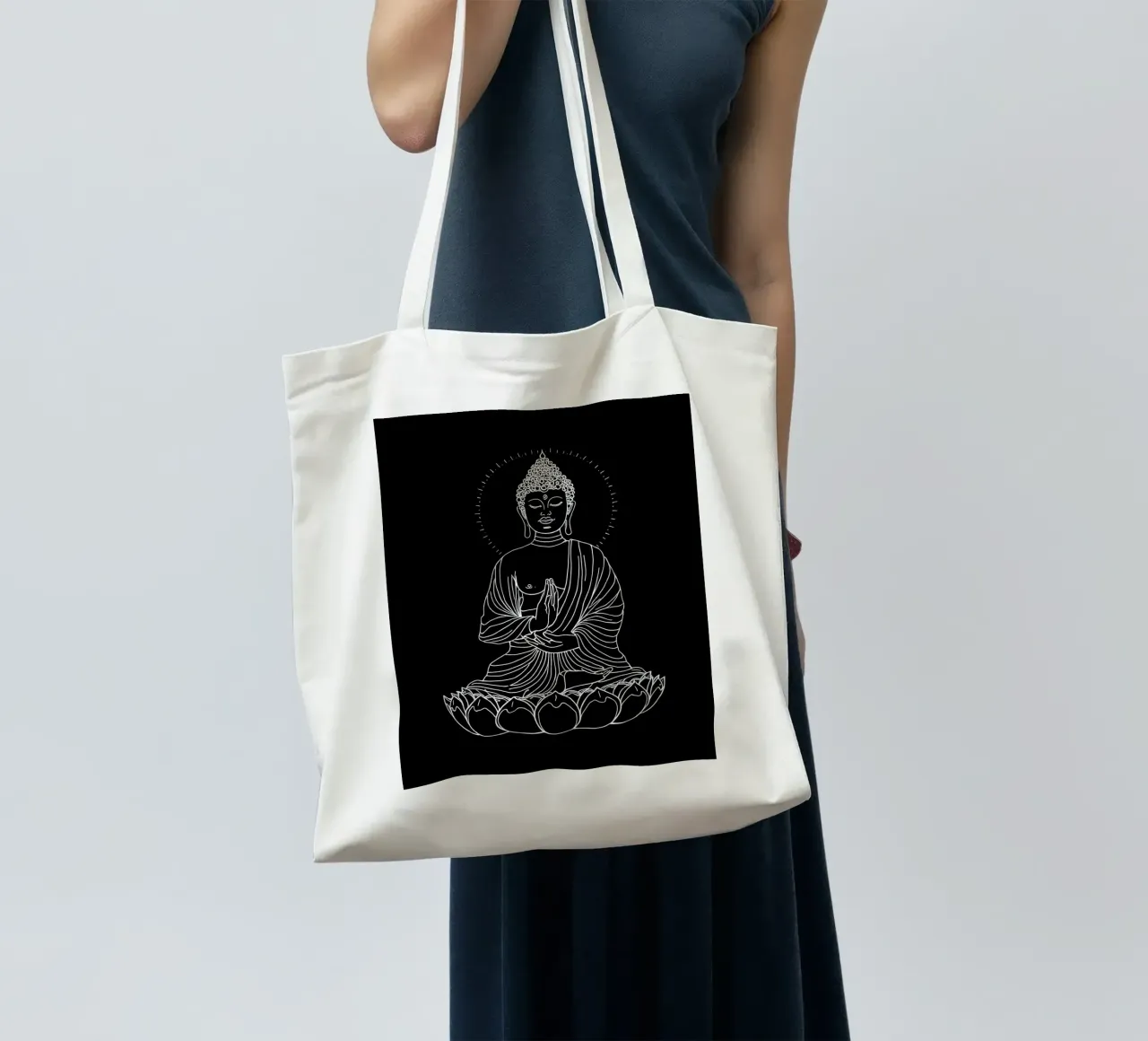 Buddha Schwarz Weiß tote bag by kosinsart.gallery
