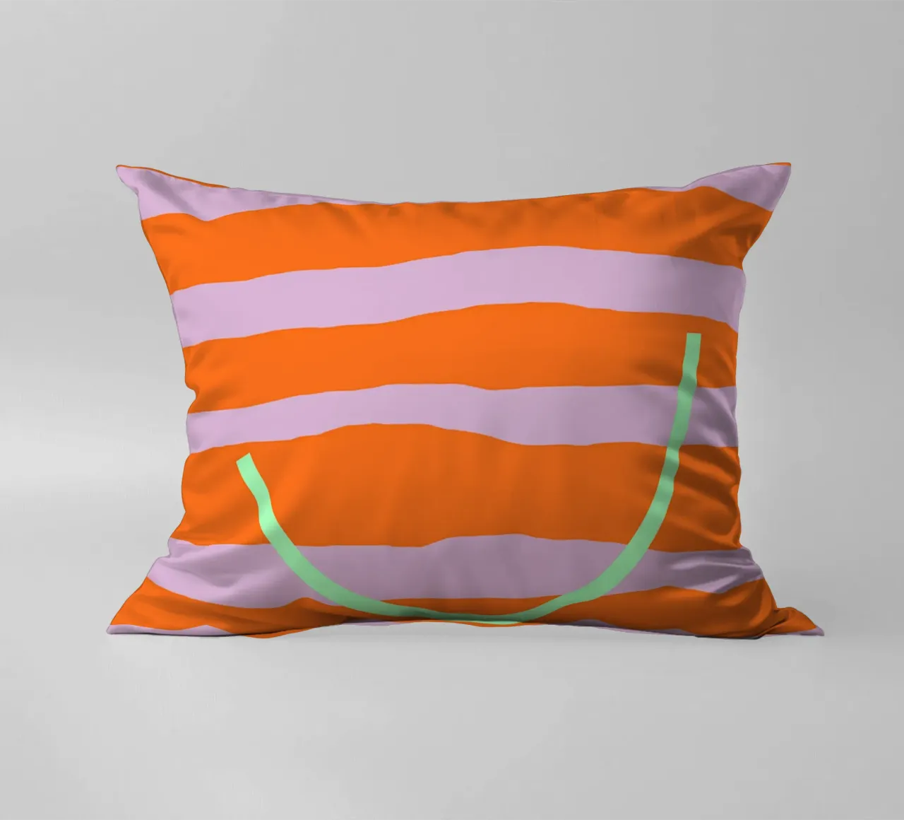 Smile | how beautiful you are cuscino da FRICKE DESIGN