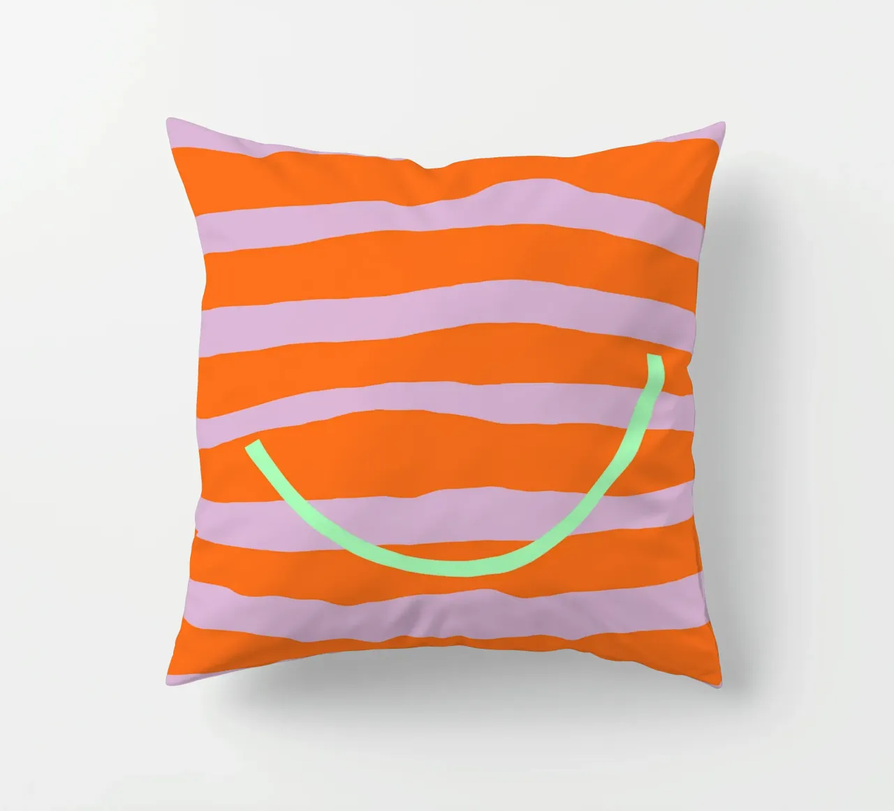 Smile | how beautiful you are cuscino da FRICKE DESIGN
