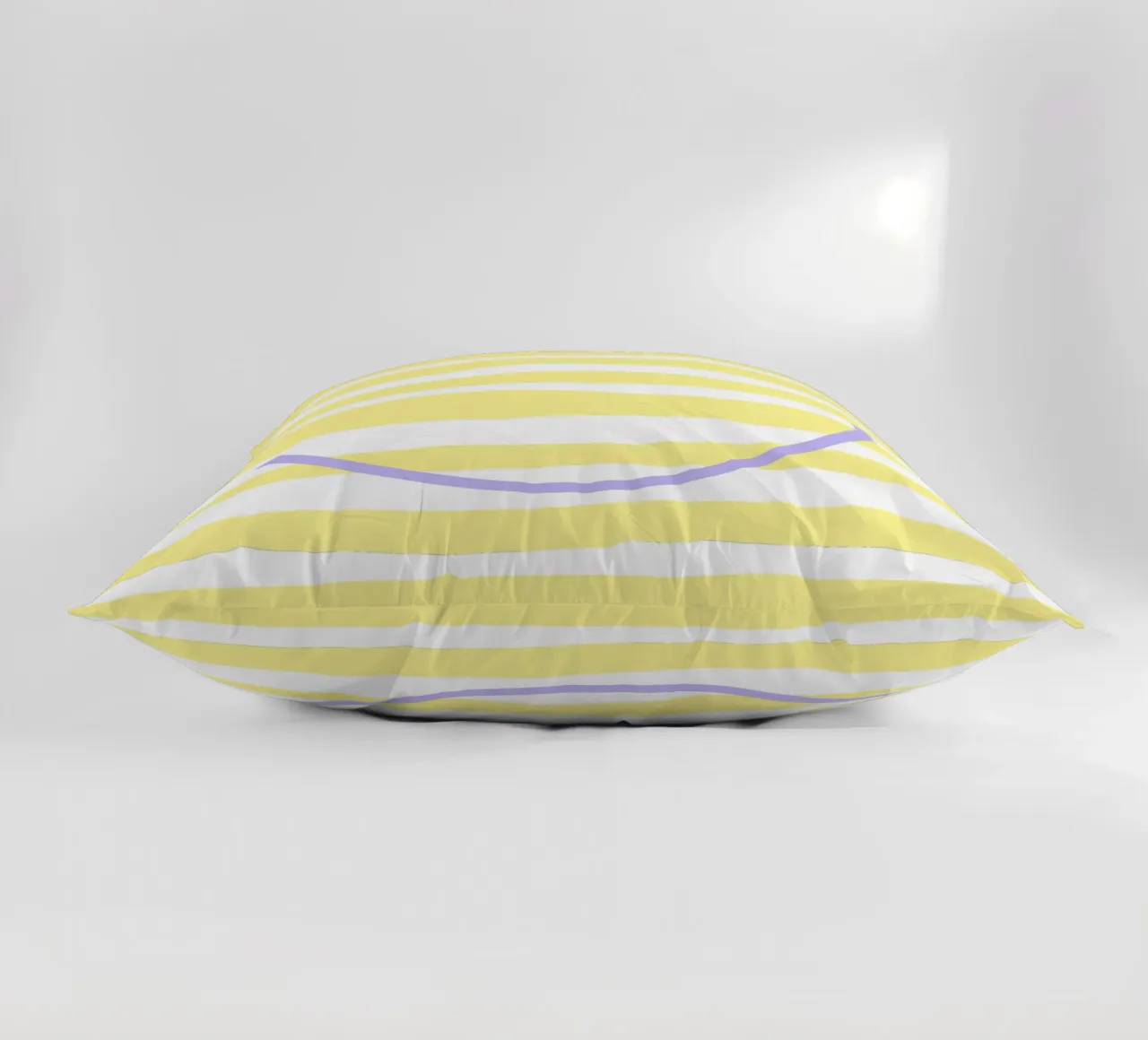 smile in the sun. cuscino da FRICKE DESIGN