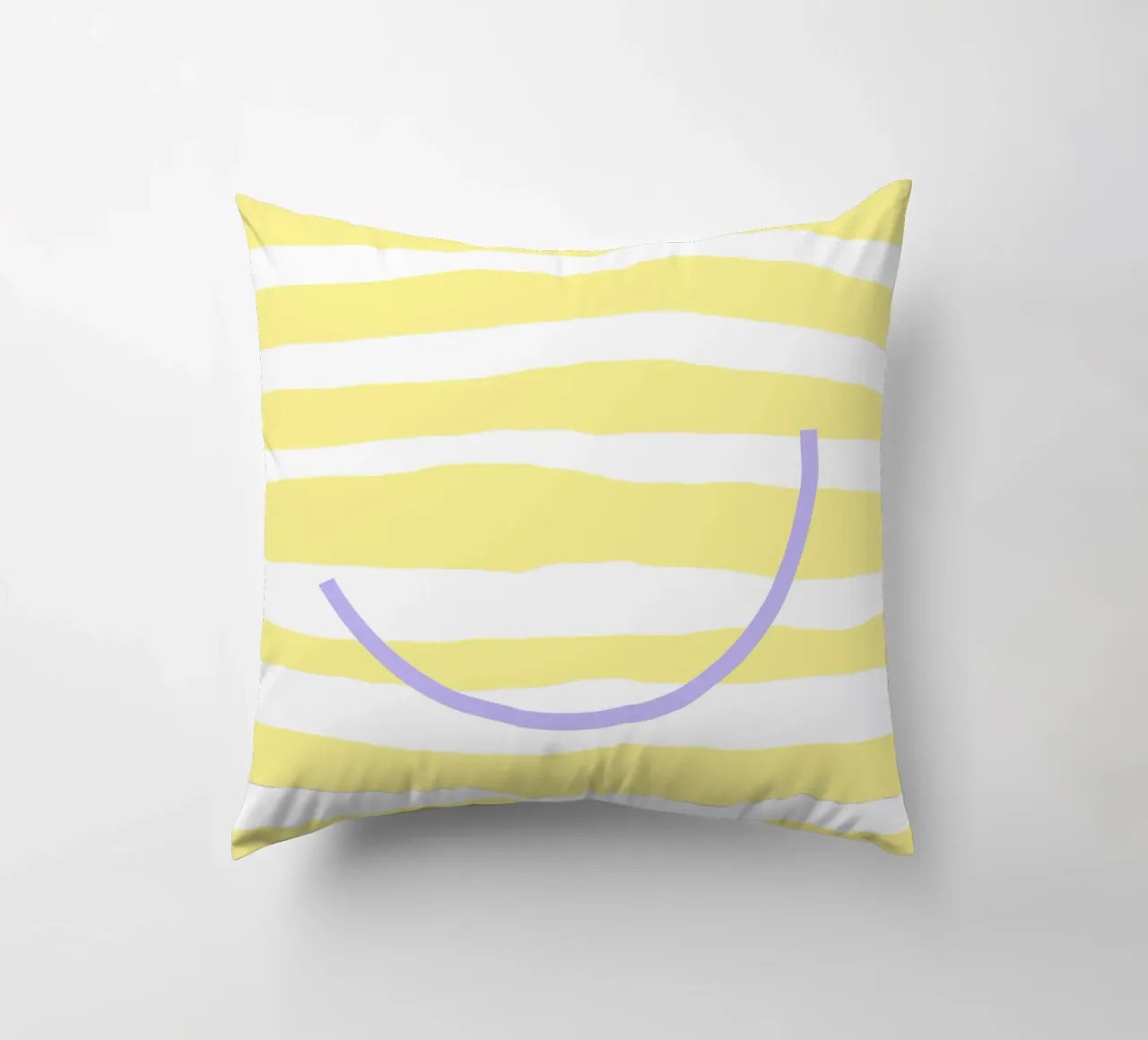 smile in the sun. cuscino da FRICKE DESIGN