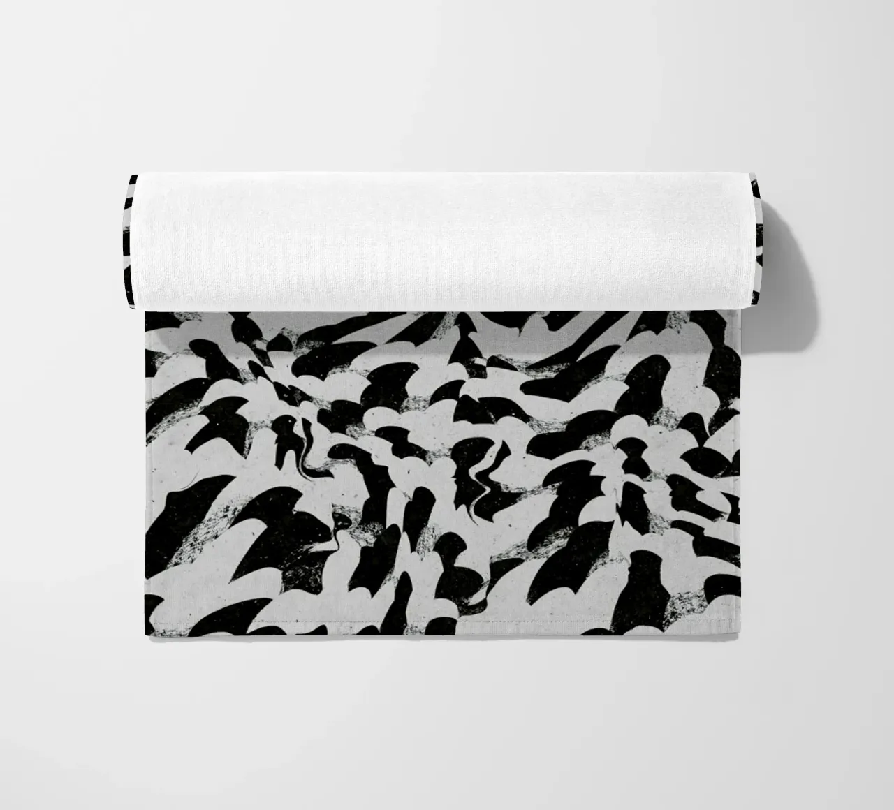 Fish Scales Pattern strandhanddoek van treechild