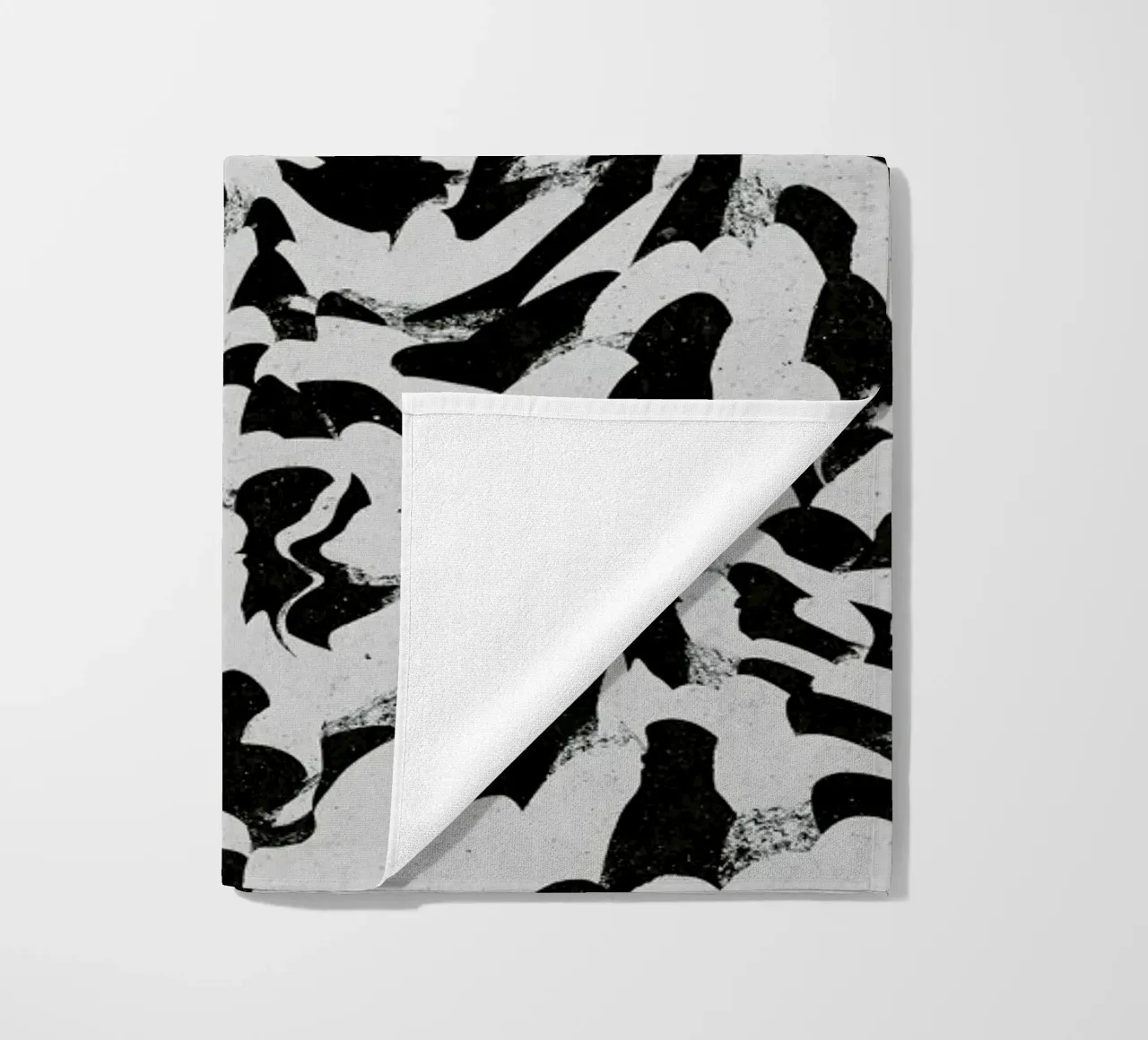 Fish Scales Pattern strandhanddoek van treechild