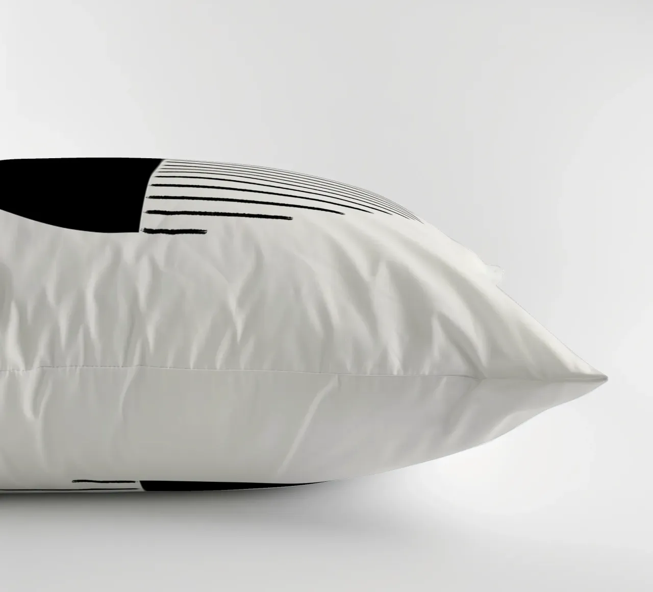 Minimalist geometric artwork with lines and circles in black cuscino da Imaginative