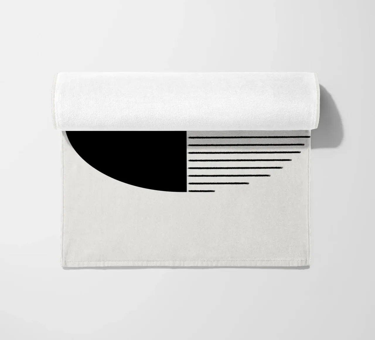 Minimalist geometric artwork with lines and circles in black telo mare da Imaginative