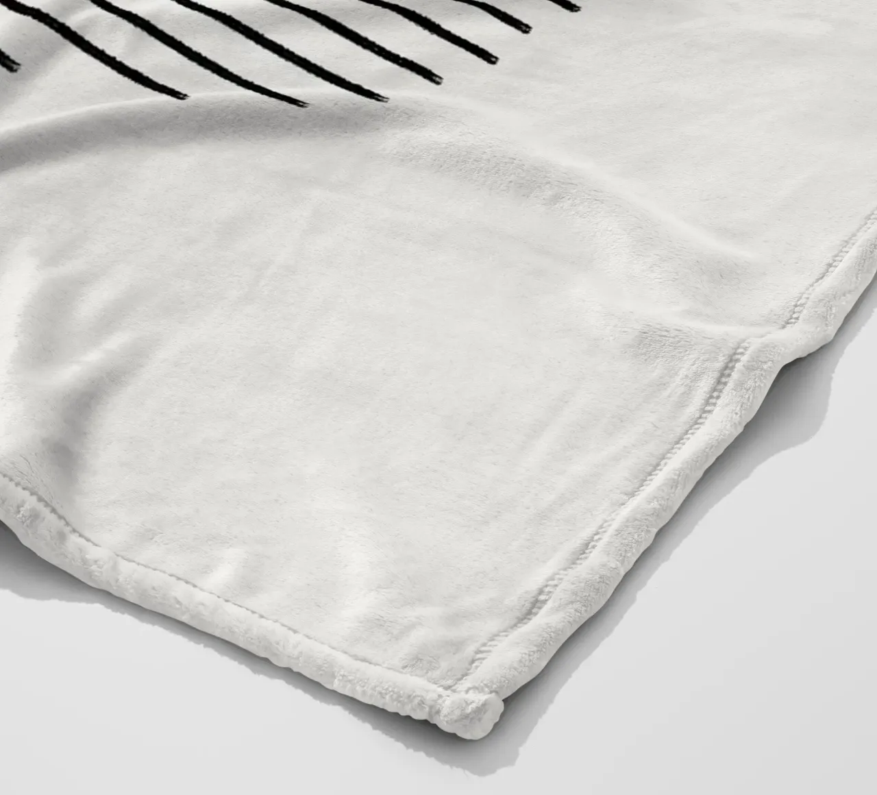 Minimalist geometric artwork with lines and circles in black fleecedeken van Imaginative