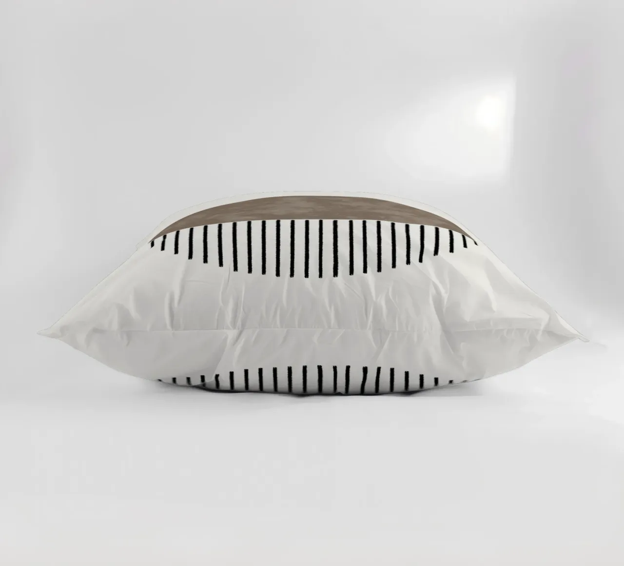 Minimalist geometric artwork with lines and circles in brown cuscino da Imaginative