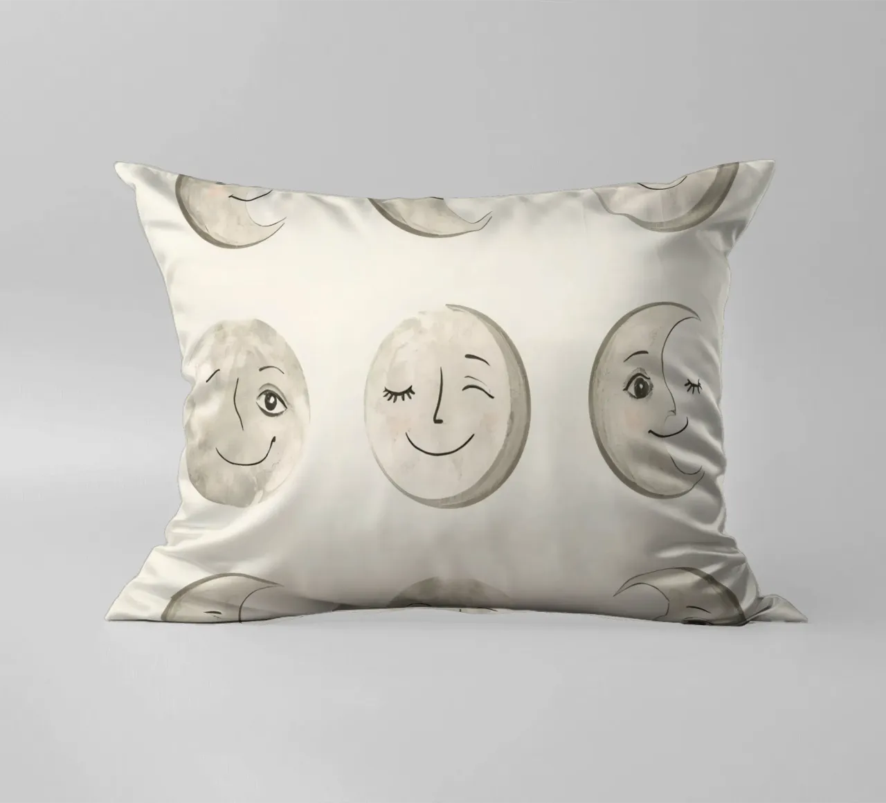 Facce di luna sorridenti in diverse fasi con vari volti cuscino da DesignDoodle