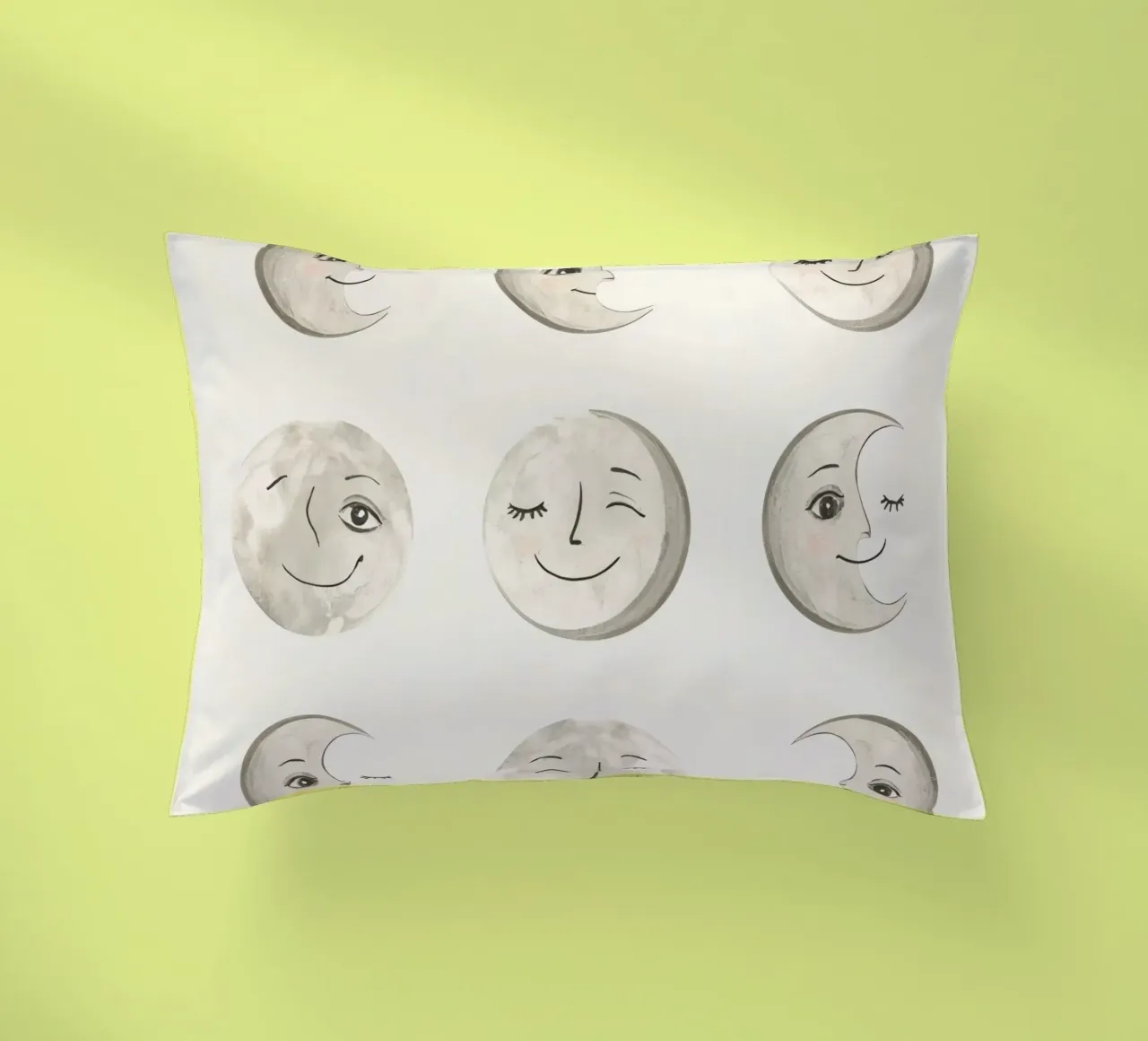 Facce di luna sorridenti in diverse fasi con vari volti cuscino da DesignDoodle