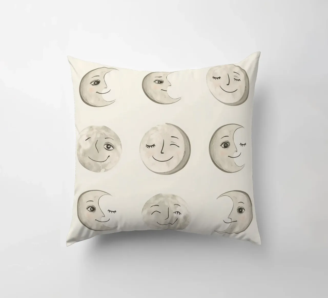 Facce di luna sorridenti in diverse fasi con vari volti cuscino da DesignDoodle