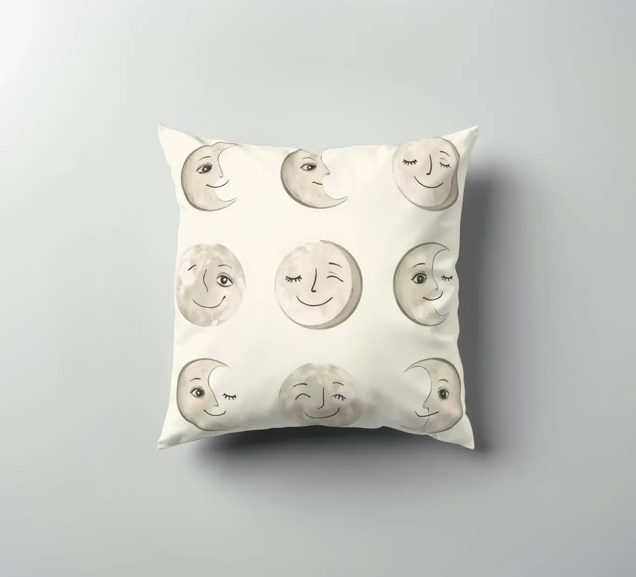 Facce di luna sorridenti in diverse fasi con vari volti cuscino da DesignDoodle